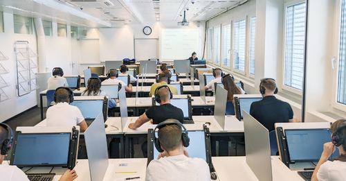 Swiss Exams in Numbers: 32 nationalities – 12,200 e-mails – 9,824 Km