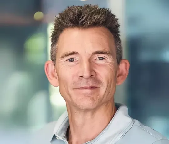 La réussite aux examens de Cambridge au Talent-Campus Bodensee : L'enseignant John Robinson nous donne son point de vue