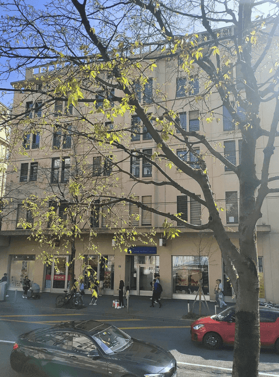 Building where the candidates can sit the Cambridge exam, street  - in Lausanne